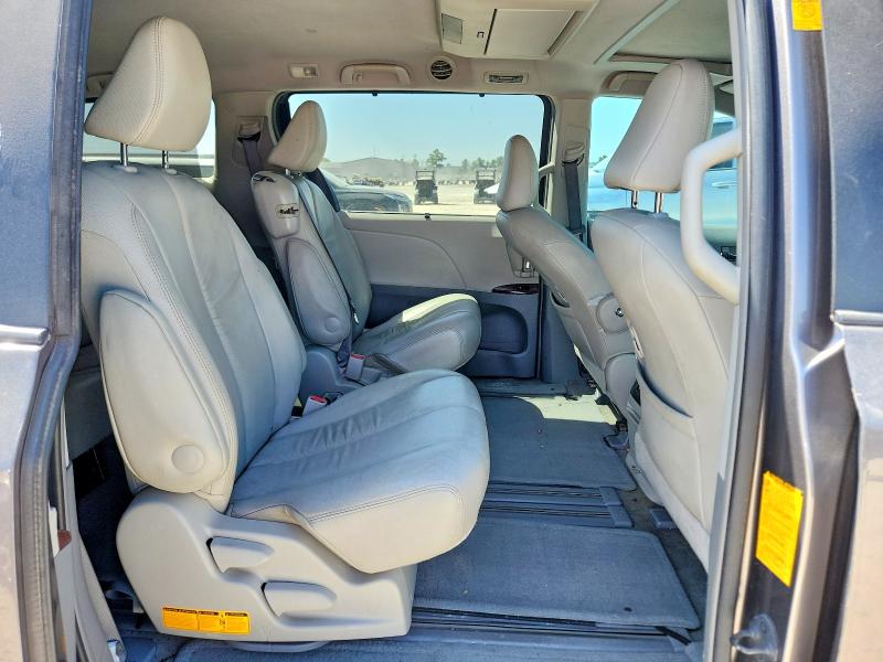 Aukcja sprzedaży 2011 Toyota Sienna, vin: 5TDYK3DC1BS136012, numer aukcji: 65738516