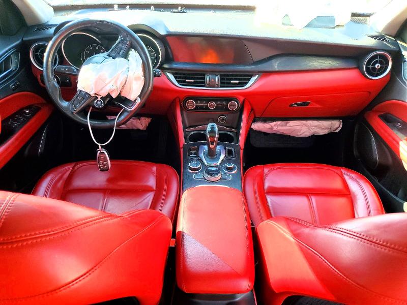 65940566 :رقم المزاد ، ZASPAKAN1L7C75557 vin ، 2020 Alfa Romeo Stelvio مزاد بيع