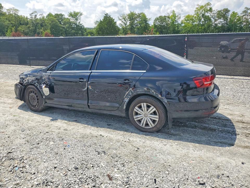 61230476 :رقم المزاد ، 3VW167AJ4HM327977 vin ، 2017 Volkswagen Jetta مزاد بيع
