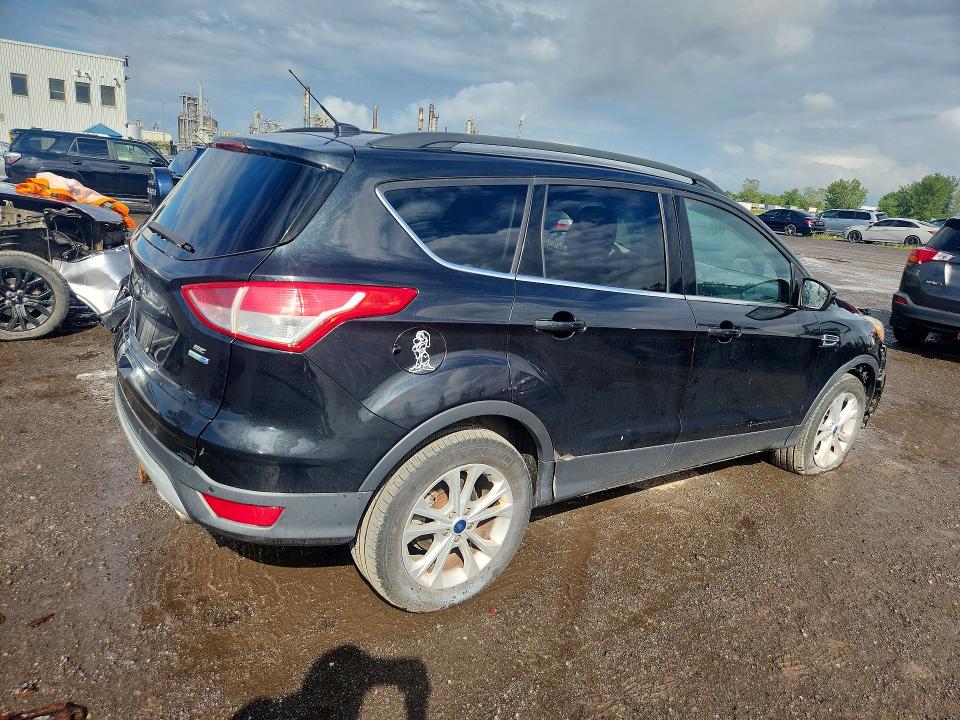 65840956 :رقم المزاد ، 1FMCU9G91FUC46868 vin ، 2015 Ford Escape مزاد بيع
