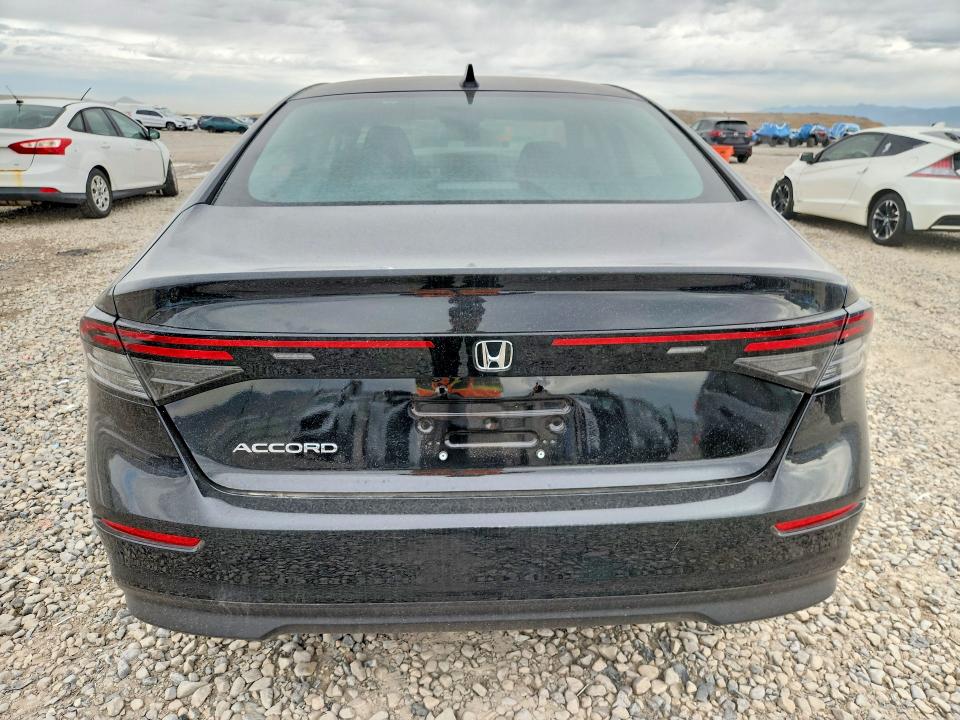 2026 Honda Accord მანქანა იყიდება აუქციონზე, vin: 1HGCY1F42TA032907, აუქციონის ნომერი: 67161466