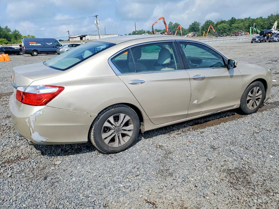 Продажа на аукционе авто 2015 Honda Accord, vin: 1HGCR2F30FA076015, номер лота: 64132076