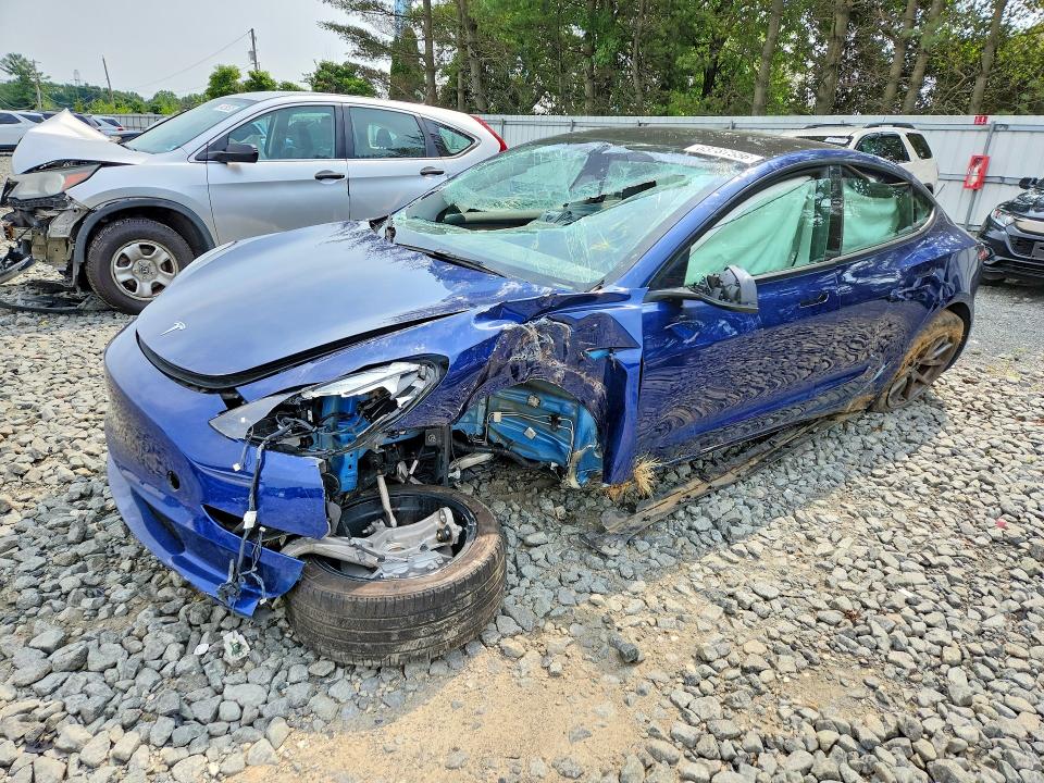 Продажа на аукционе авто 2023 Tesla Model 3, vin: 5YJ3E1EA3PF567126, номер лота: 63787556
