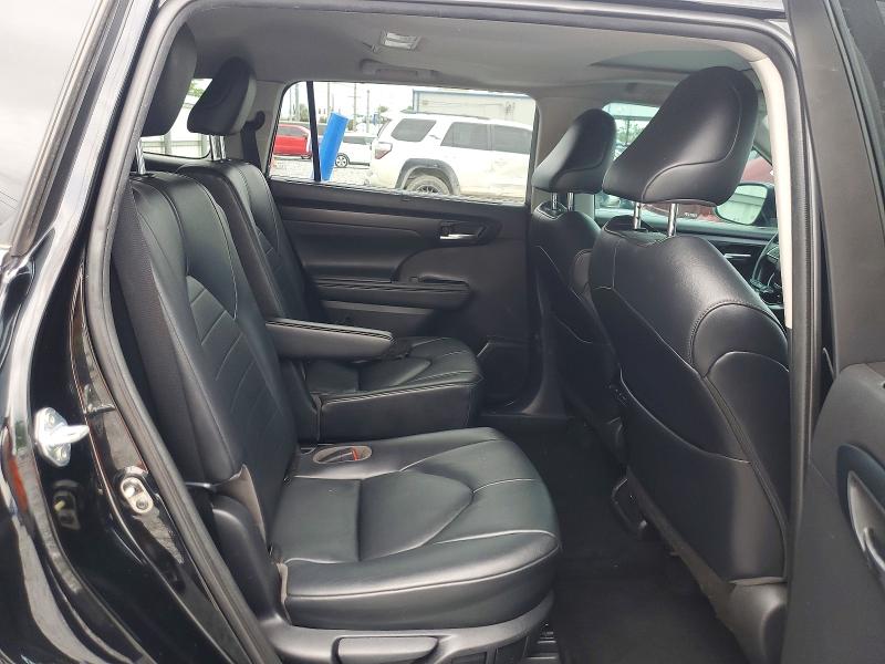 Продажа на аукционе авто 2020 Toyota Highlander, vin: 5TDGZRAH4LS000145, номер лота: 64099276