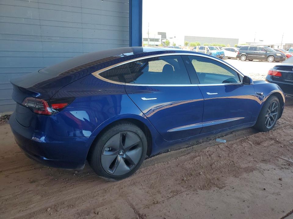 Продаж на аукціоні авто 2018 Tesla Model 3, vin: 5YJ3E1EA2JF160504, номер лоту: 65873186