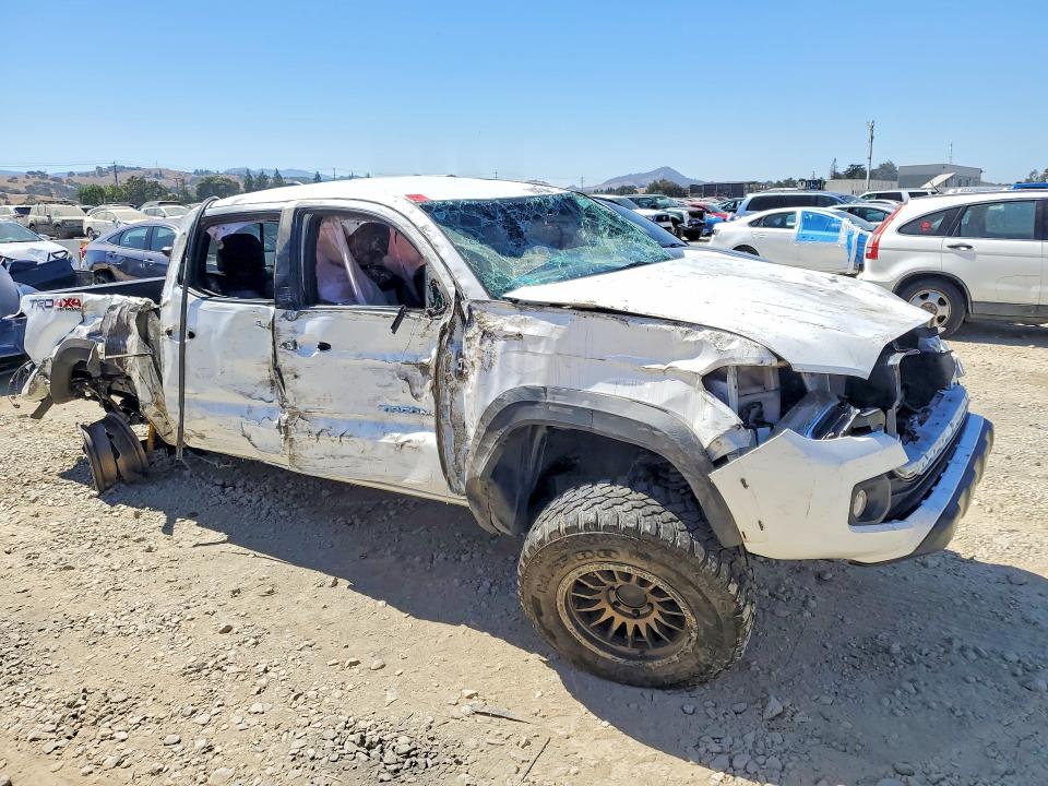 Aukcja sprzedaży 2022 Toyota Tacoma, vin: 3TMCZ5AN5NM476369, numer aukcji: 63733656
