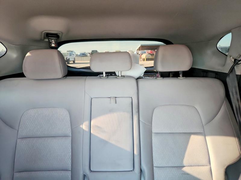 65574616 :رقم المزاد ، KM8J3CAL2JU810208 vin ، 2018 Hyundai Tucson مزاد بيع