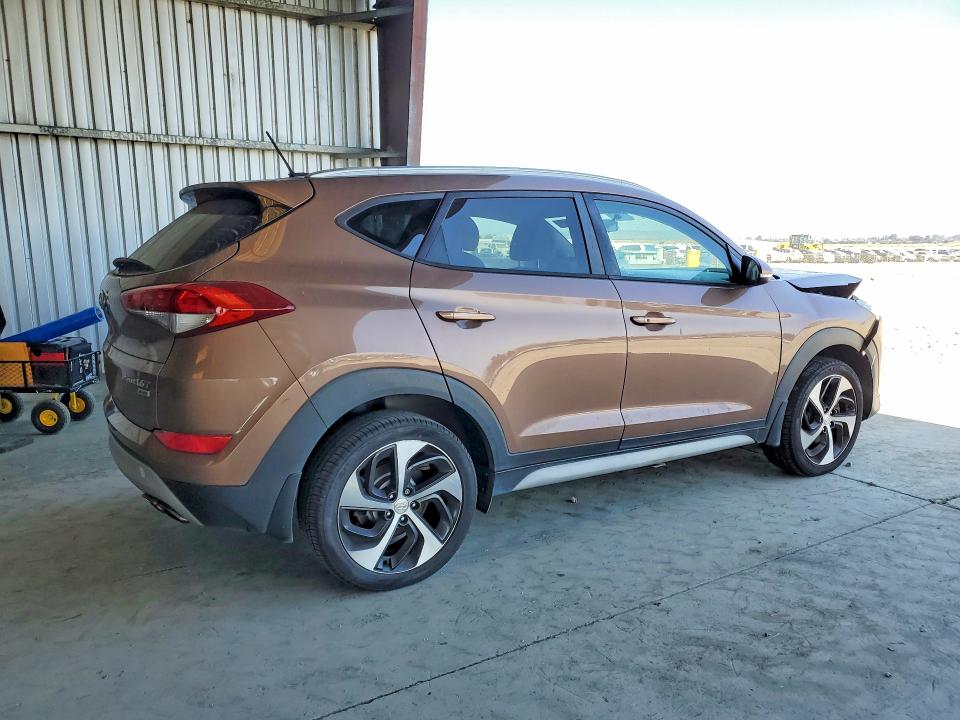 Продаж на аукціоні авто 2017 Hyundai Tucson, vin: KM8J3CA29HU390920, номер лоту: 63625546