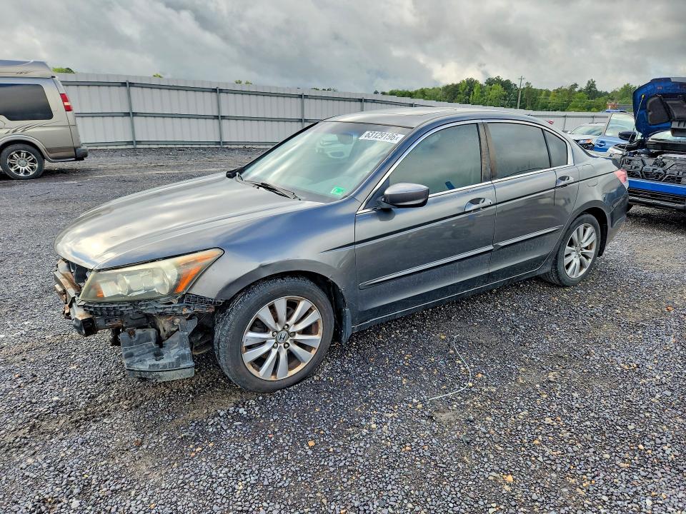 63129196 :رقم المزاد ، 1HGCP2F88BA015653 vin ، 2011 Honda Accord مزاد بيع