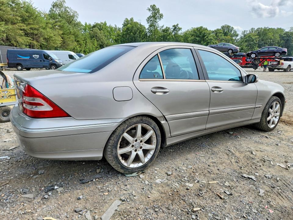 66052616 :رقم المزاد ، WDBRF40J03F433484 vin ، 2003 Mercedes-benz C مزاد بيع
