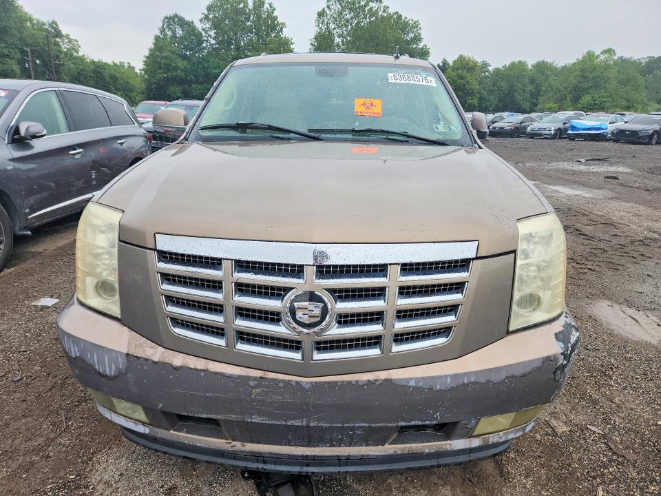 2007 Cadillac Escalade მანქანა იყიდება აუქციონზე, vin: 1GYFK63837R156333, აუქციონის ნომერი: 63688576