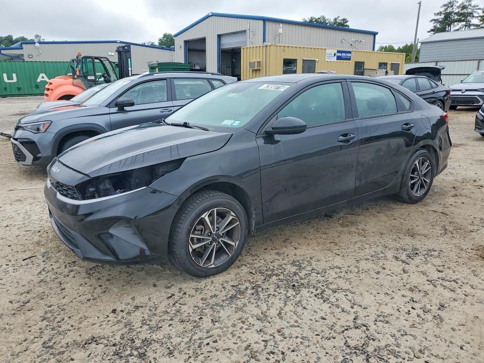 63950716 :رقم المزاد ، 3KPF24AD2PE553523 vin ، 2023 Kia Forte مزاد بيع