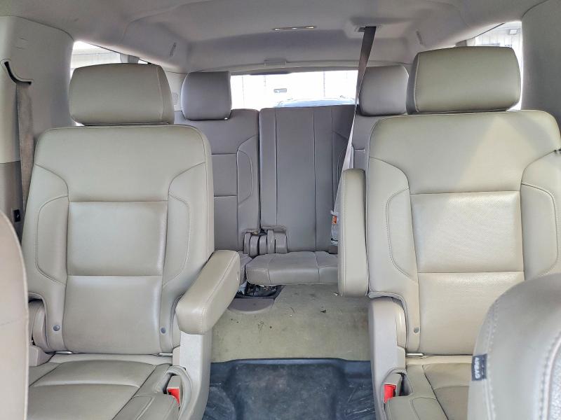 Продаж на аукціоні авто 2015 Chevrolet Suburban, vin: 1GNSKKKC1FR551832, номер лоту: 64901006