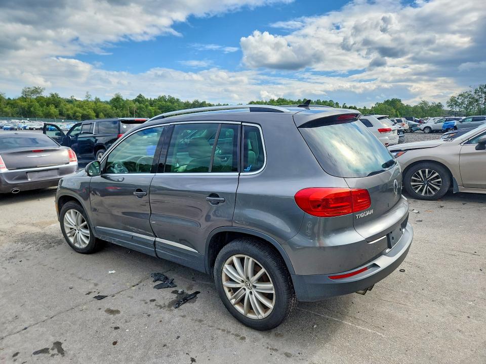 Продаж на аукціоні авто 2012 Volkswagen Tiguan, vin: WVGBV7AX1CW005736, номер лоту: 64060206