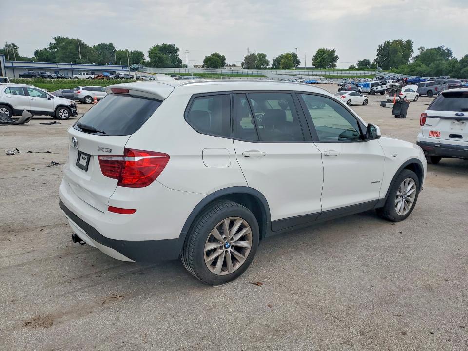 64246136 :رقم المزاد ، 5UXWX9C35H0W75126 vin ، 2017 Bmw X3 مزاد بيع