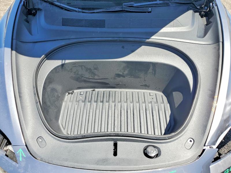 63212746 :رقم المزاد ، 5YJ3E1EA3TF208885 vin ، 2026 Tesla Model 3 مزاد بيع