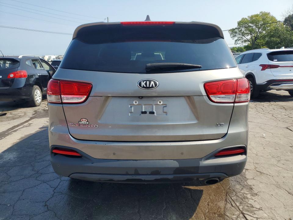 2017 Kia Sorento მანქანა იყიდება აუქციონზე, vin: 5XYPG4A58HG237305, აუქციონის ნომერი: 64373536
