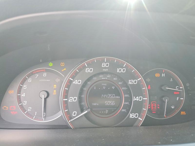 65191676 :رقم المزاد ، 1HGCR2E52FA117473 vin ، 2015 Honda Accord مزاد بيع