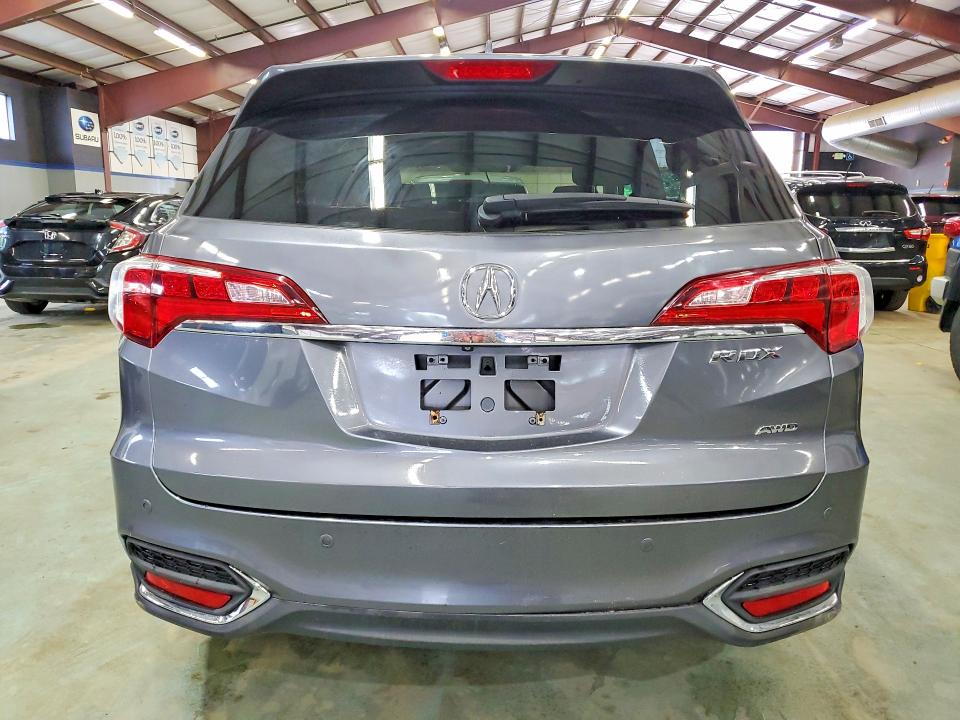 Auction sale of the 2018 Acura Rdx, vin: 5J8TB4H7XJL022072, lot number: 63894656
