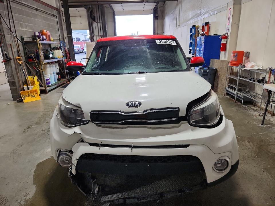 Продажа на аукционе авто 2017 Kia Soul, vin: KNDJP3A55H7464125, номер лота: 61979286