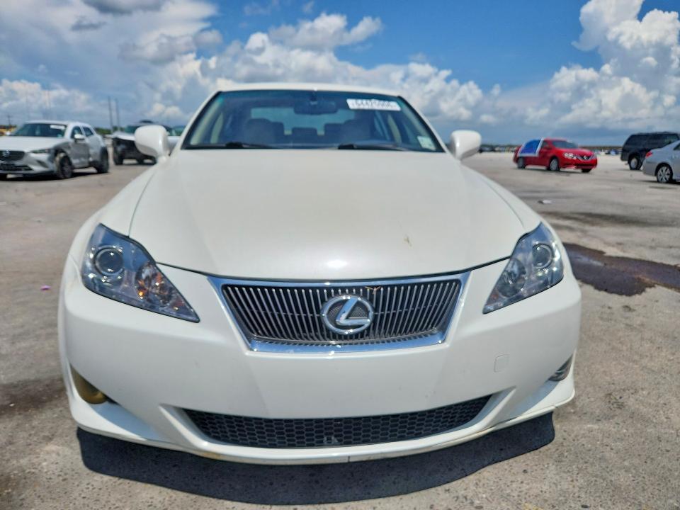 2007 Lexus Is მანქანა იყიდება აუქციონზე, vin: JTHBE262272007785, აუქციონის ნომერი: 64425906