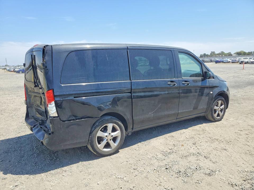 64735726 :رقم المزاد ، WD4PG2EE9J3357385 vin ، 2018 Mercedes-benz Metris مزاد بيع