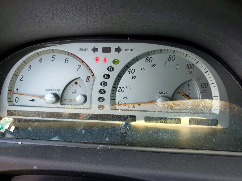 2003 Toyota Camry მანქანა იყიდება აუქციონზე, vin: 4T1BF32K13U057792, აუქციონის ნომერი: 64043146