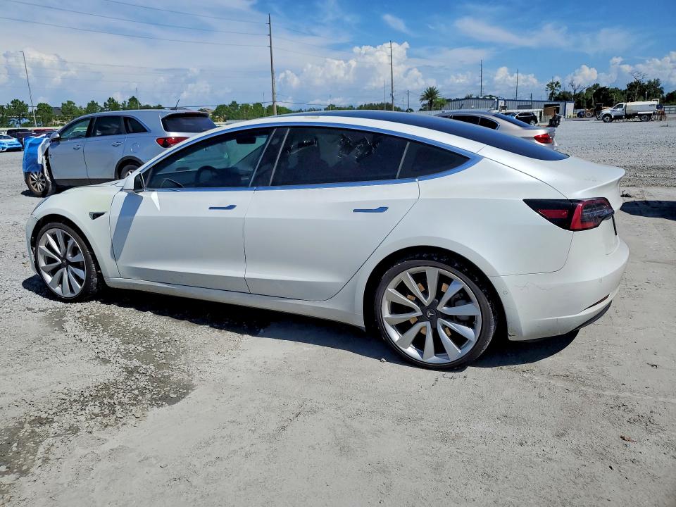 2020 Tesla Model 3 მანქანა იყიდება აუქციონზე, vin: 5YJ3E1EB4LF618250, აუქციონის ნომერი: 66561906