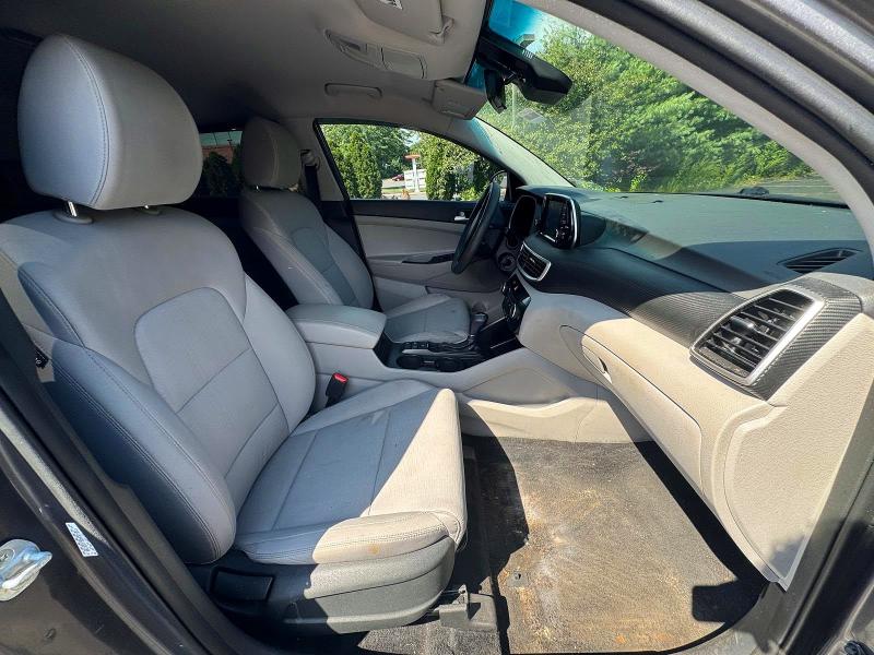 2020 Hyundai Tucson მანქანა იყიდება აუქციონზე, vin: KM8J2CA45LU136795, აუქციონის ნომერი: 63540746
