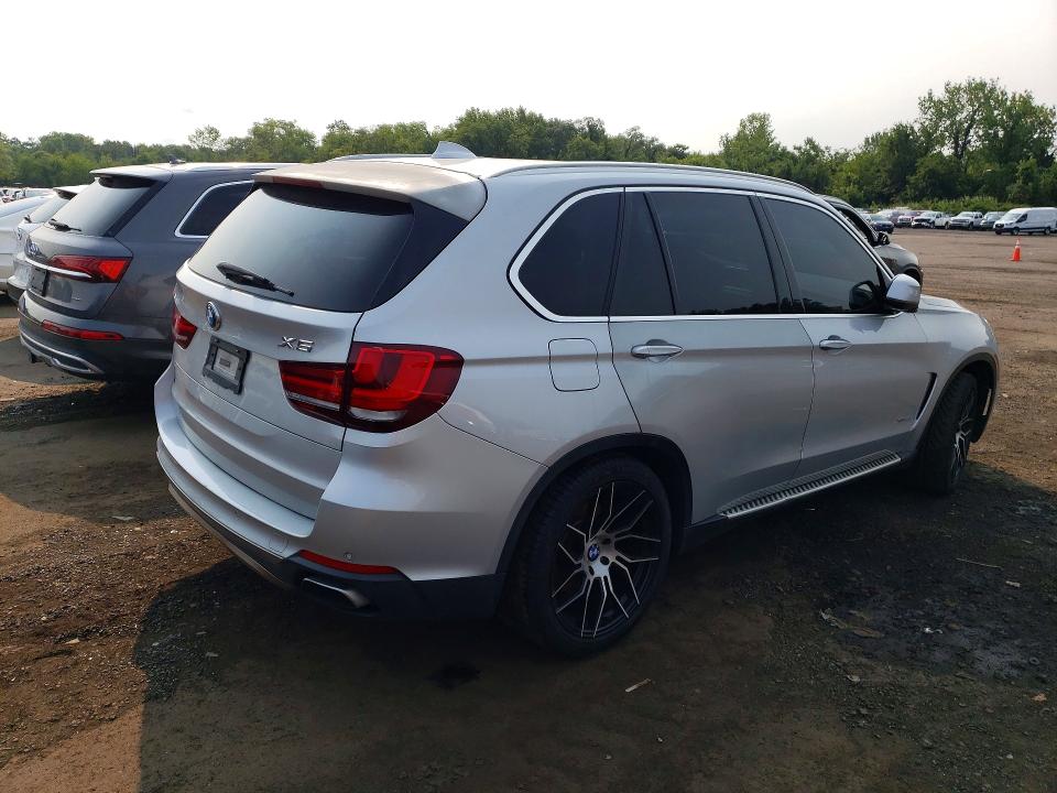 2015 Bmw X5 მანქანა იყიდება აუქციონზე, vin: 5UXKR6C55F0J74114, აუქციონის ნომერი: 64190066