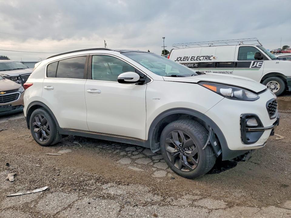 Продаж на аукціоні авто 2020 Kia Sportage, vin: KNDP6CAC4L7706133, номер лоту: 64027136