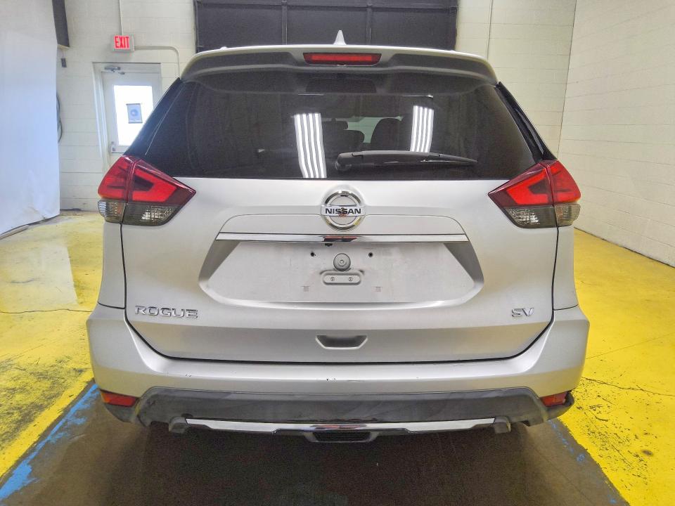 Продаж на аукціоні авто 2017 Nissan Rogue, vin: KNMAT2MT1HP565274, номер лоту: 66374196