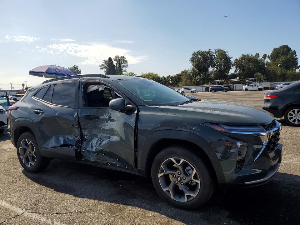 2025 Chevrolet Trax მანქანა იყიდება აუქციონზე, vin: KL77LHEP2SC224394, აუქციონის ნომერი: 61450156