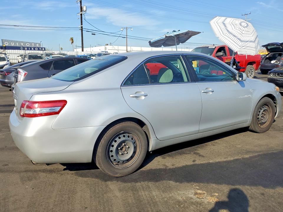 66914166 :رقم المزاد ، 4T1BF3EK1AU052438 vin ، 2010 Toyota Camry مزاد بيع