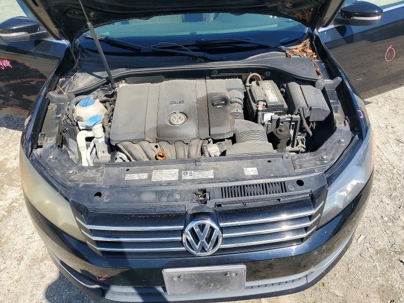 63505846 :رقم المزاد ، 1VWBP7A33DC123430 vin ، 2013 Volkswagen Passat مزاد بيع