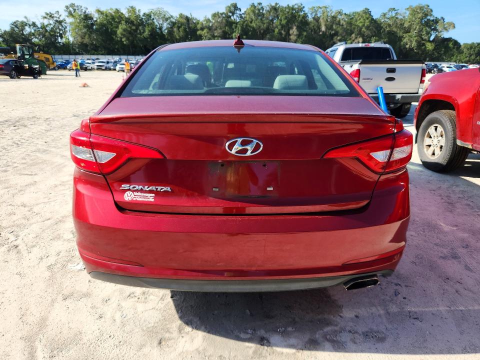2015 Hyundai Sonata მანქანა იყიდება აუქციონზე, vin: 5NPE24AF8FH032975, აუქციონის ნომერი: 64429126