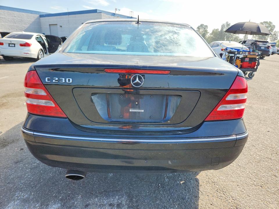 Продажа на аукционе авто 2006 Mercedes-benz C, vin: WDBRF52H66A883917, номер лота: 63696126