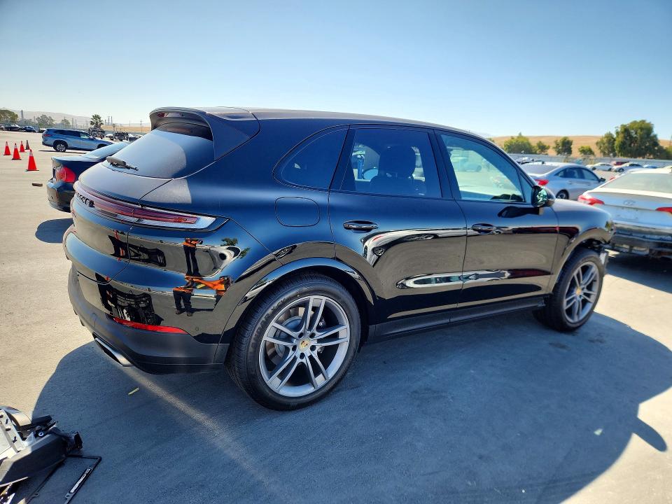 Продажа на аукционе авто 2024 Porsche Cayenne, vin: WP1AA2AY4RDA03943, номер лота: 63162926