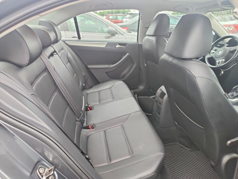 65027056 :رقم المزاد ، 3VWDP7AJ9DM363913 vin ، 2013 Volkswagen Jetta مزاد بيع