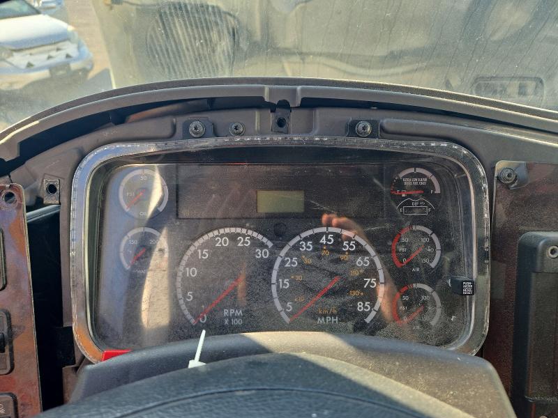 Продажа на аукционе авто 2013 Freightliner M2, vin: 1FVACWDTXDHFF4515, номер лота: 65011556