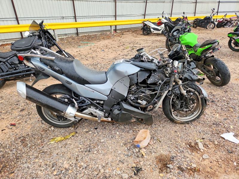 61586826 :رقم المزاد ، JKBZGNA168A010065 vin ، 2008 Kawasaki Zg1400 مزاد بيع