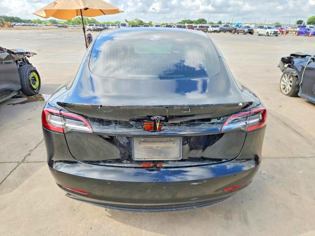 Продаж на аукціоні авто 2018 Tesla Model 3, vin: 5YJ3E1EA9JF172939, номер лоту: 60841036