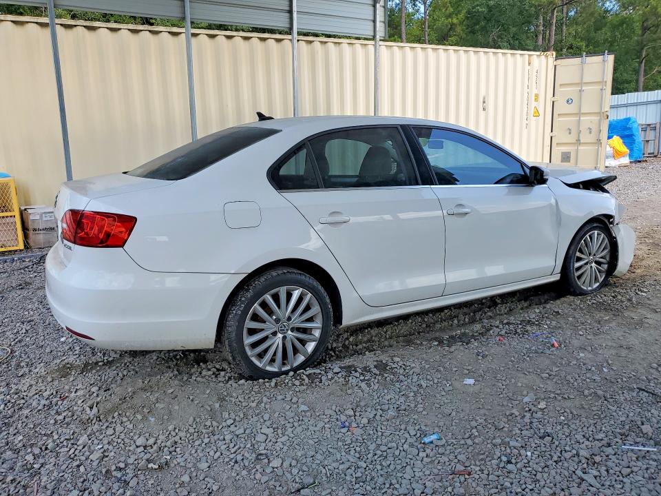 63999956 :رقم المزاد ، 3VWLX7AJ1DM407298 vin ، 2013 Volkswagen Jetta مزاد بيع