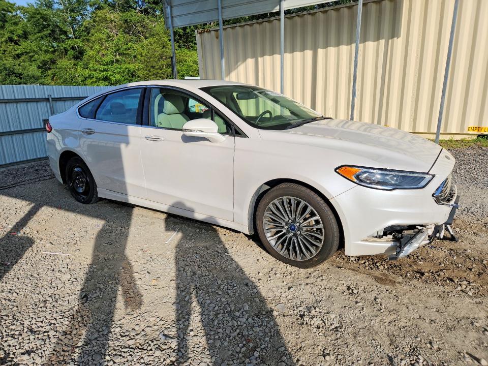 64420936 :رقم المزاد ، 3FA6P0K96HR244979 vin ، 2017 Ford Fusion مزاد بيع