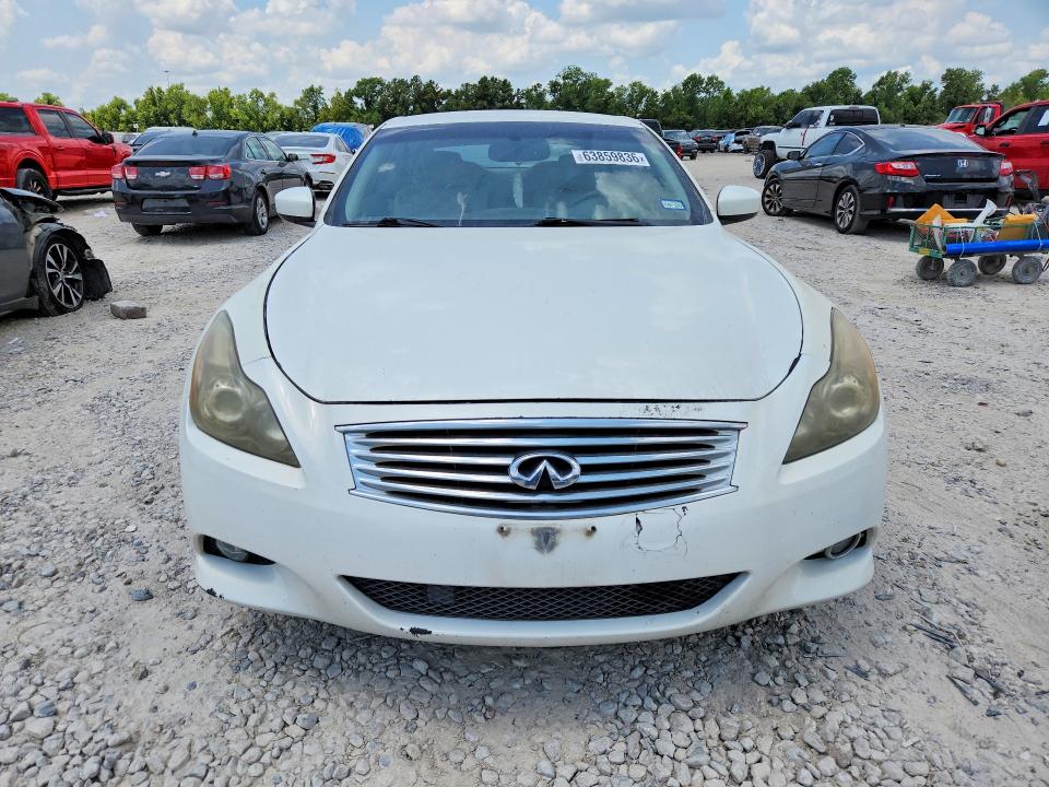 2011 Infiniti G37 Convertible მანქანა იყიდება აუქციონზე, vin: JN1CV6FE7BM952626, აუქციონის ნომერი: 63859836