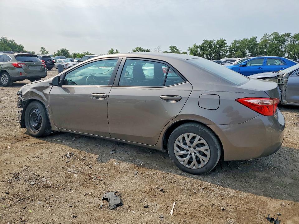 64637006 :رقم المزاد ، 2T1BURHE0KC189937 vin ، 2019 Toyota Corolla مزاد بيع