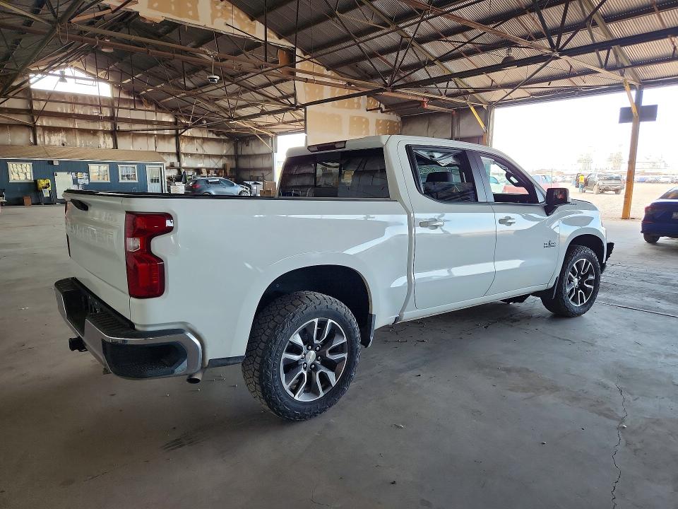63774736 :رقم المزاد ، 3GCPWCET2LG200699 vin ، 2020 Chevrolet Silverado مزاد بيع