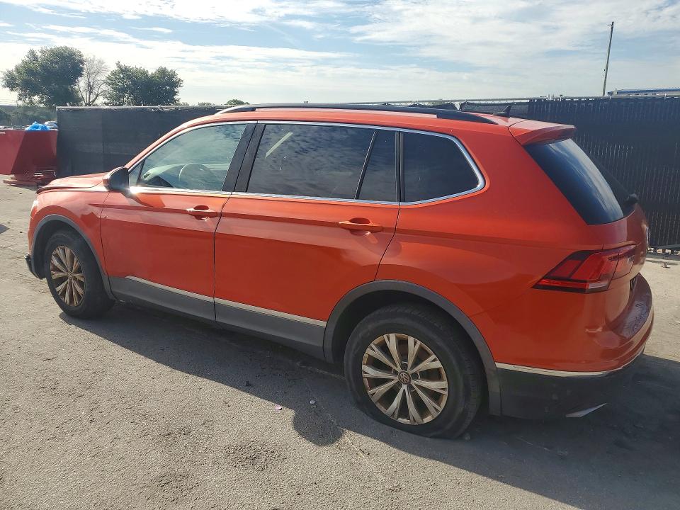 Продажа на аукционе авто 2018 Volkswagen Tiguan, vin: 3VV3B7AXXJM184374, номер лота: 66186166