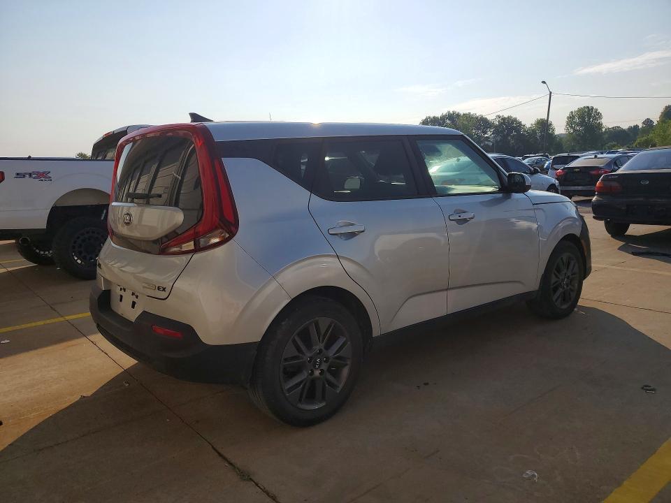 Продаж на аукціоні авто 2020 Kia Soul, vin: KNDJ33AU9L7085415, номер лоту: 65580906