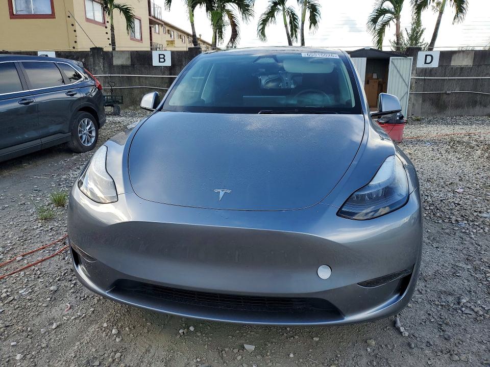 65916026 :رقم المزاد ، 7SAYGDEDXSF228922 vin ، 2025 Tesla Model Y مزاد بيع